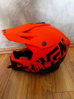 Helma na motorku vel. S - 3