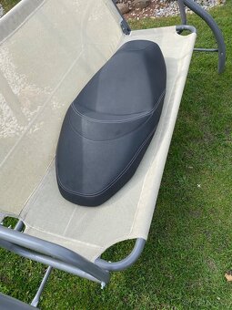 Honda Forza 125 vyšší sedlo - 3
