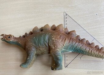 Stegosaurus - sada figurek s dinosauřím vejcem( délka 33cm) - 3