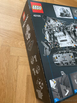LEGO Technic 42100 Bagr Liebherr R 9800 - 3