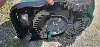 Roboticka sekačka Parkside - zamluveno - 3