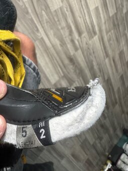Brusle Bauer supreme s22 M5 pro - 3
