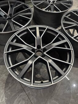 AUDI R22 RS6 / S6 / Q7 / TOUAREG / SQ7/ Q8 - 3
