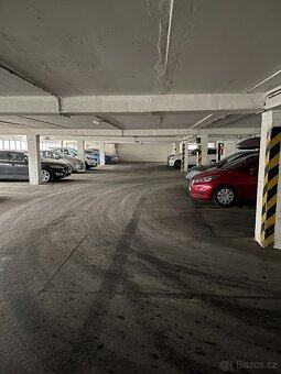 Prodej garazoveho stani Brno Voronezska - 3