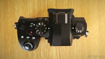Panasonic Lumix DC-G90 + M 4/3 Objektivy - 3