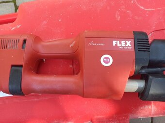 Flex WST 700 Bruska na sadrokarton - 3