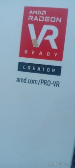 AMD Radeon W7700 16GB nová - 3