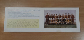 FK Dukla Praha (1966) - arch s podpisy hráčů Dukly - 3