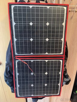 Skládací solární panel DOKIO 80Wp, 4,4A - 3