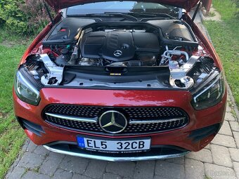 Mercedes E300 de - 3