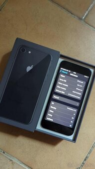 Prodám iPhone 8 - 3