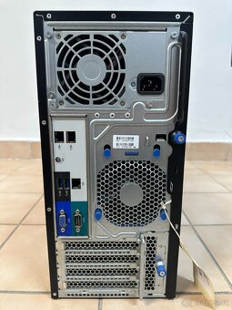 HP Proliant ml310e gen8 v2 - 3