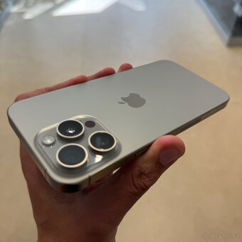 iPhone 15 Pro Max 256GB, 100% baterie, 12 měsíců záruka - 3