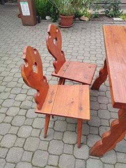 Stůl a židle - 3
