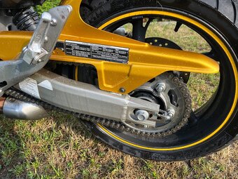 Honda Hornet CB600F - 3