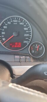 Prodám Audi A4 B8 Avant - 3