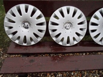 Prodám originál poklice 16 VW Zachovalé - 3