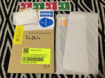 Kryty skla na mobily -klávesnice uklid - 3