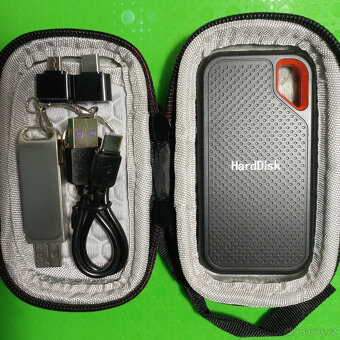 Externí Disk SSD E-61 16TB, USB 3.1 - 2200,-Kč (více kusů) - 3