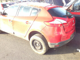 Renault Megane 3 1,6 16V 74kW 2011 III HB - díly - 3