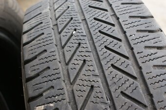 4ks pneu 225/70/15 C 2ks jsou zimni + 2ks celorocni 15C R15 - 3