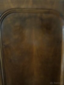 Starožitná ořechová skříň - 3