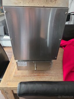 Plynová profi friteza. Model GF-71A - 3