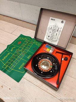 Retro stará hra ruleta - 3