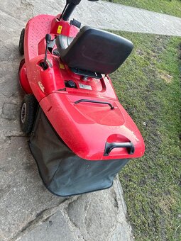 Zahradní traktůrek XE 80 VD - 3