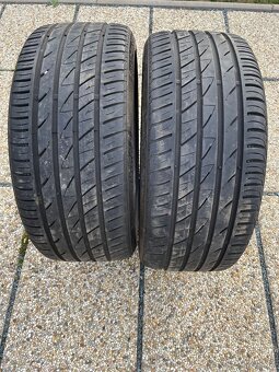 225/40 r18 - 3