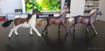 Schleich koně koníci Mustang - 3