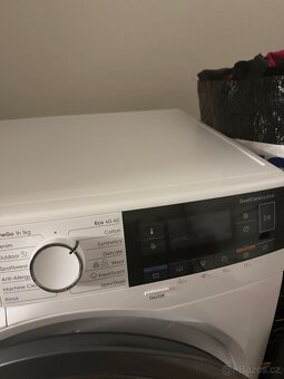 Pračka se sušičkou 2v1 Electrolux série 700 - 3