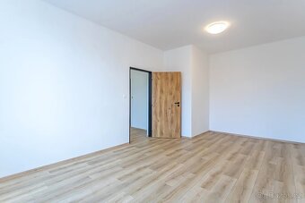 Prodej bytu 1+1 (36 m²) - 3