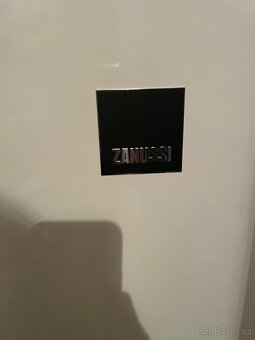 Mrazák Zanussi - 3