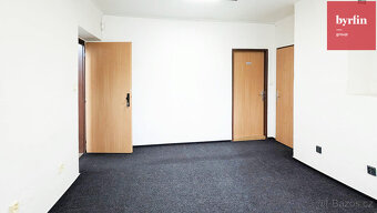 Pronájem komerčního prostoru ulice Stadická-Ostrava - 3