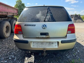 Volkswagen Golf 4 NÁHRADNÍ DÍLY - 3