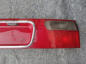 P: Panel mezi světly Ford Galaxy 1996-2000 - 3