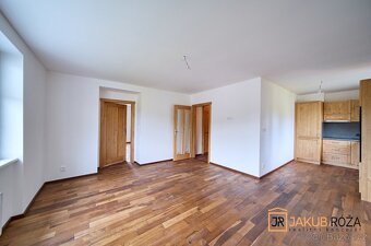 Prodej bytu 2+kk 60 m² Poniklá - 3
