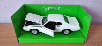 Modely aut 1/24 - Welly 1 - 3