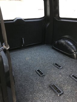 VW Transporter 1.9 tdi 63kw- Nepojizdne - 3