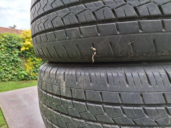 Prodám Bridgestone 215/65/R15C - 3