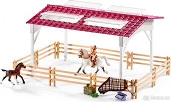 Schleich 42344 Stáj s koňmi a příslušenstvím - 3