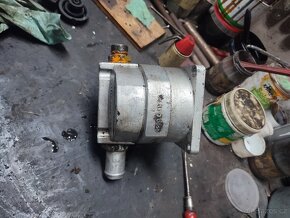 Prodám hydraulické čerpadlo. - 3