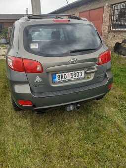 Hyundai Santa Fe - 3