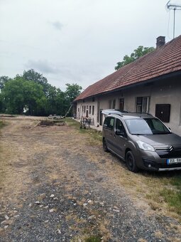 Nabízíme k prodeji zemědělskou usedlost - 3