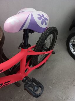 Lehké dětské jízdní kolo Core Nipper Al 16" - 3