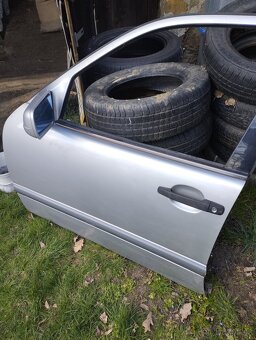 W 210 E 220 přední dveře a víko kufru - 3