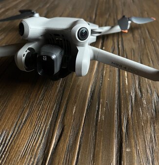 DJI Mavic Mini 4 Pro Fly More Combo - 3