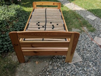 Postel 90 x 200 cm + polohovatelný rošt - 3