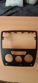 Autorádio stream, klávesnice Genius, el. kartáček Nevadent - 3